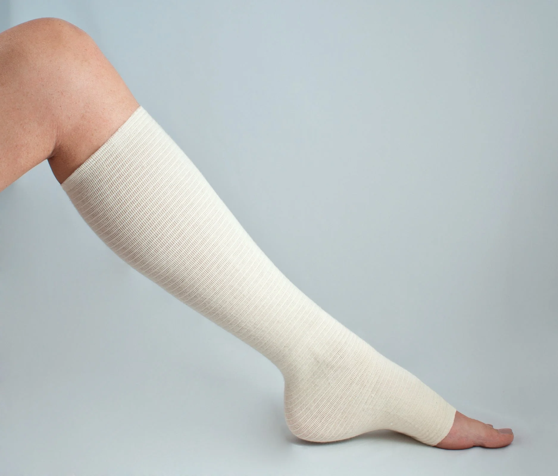 EA/1 - tg shape Tubular Bandage, Large Below Knee, 15" - 16-1/2" Circumference